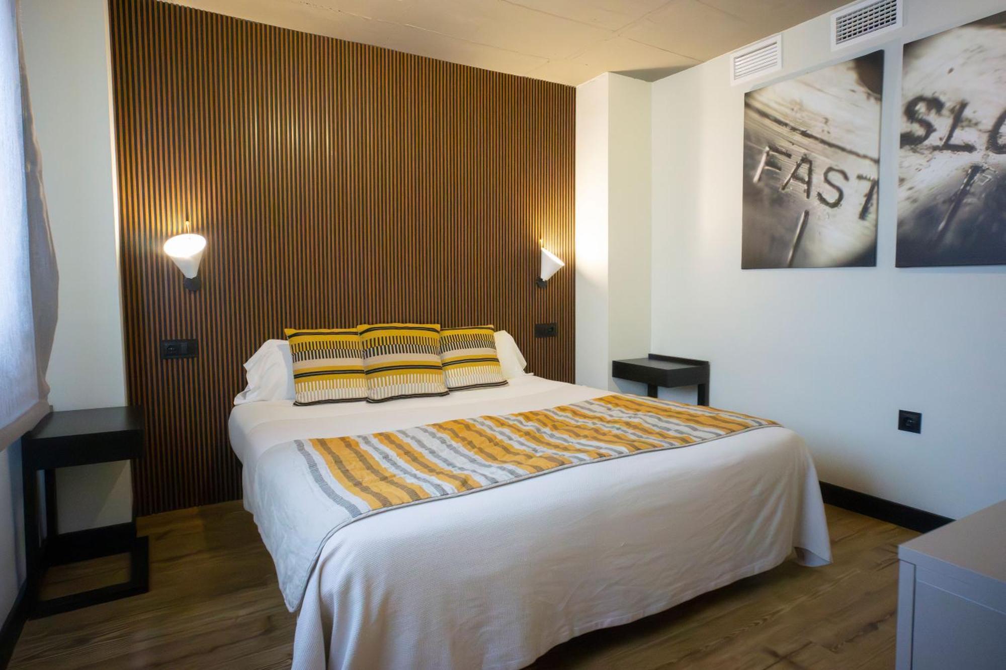 Bubu - Apartamentos En El Centro Málaga Extérieur photo