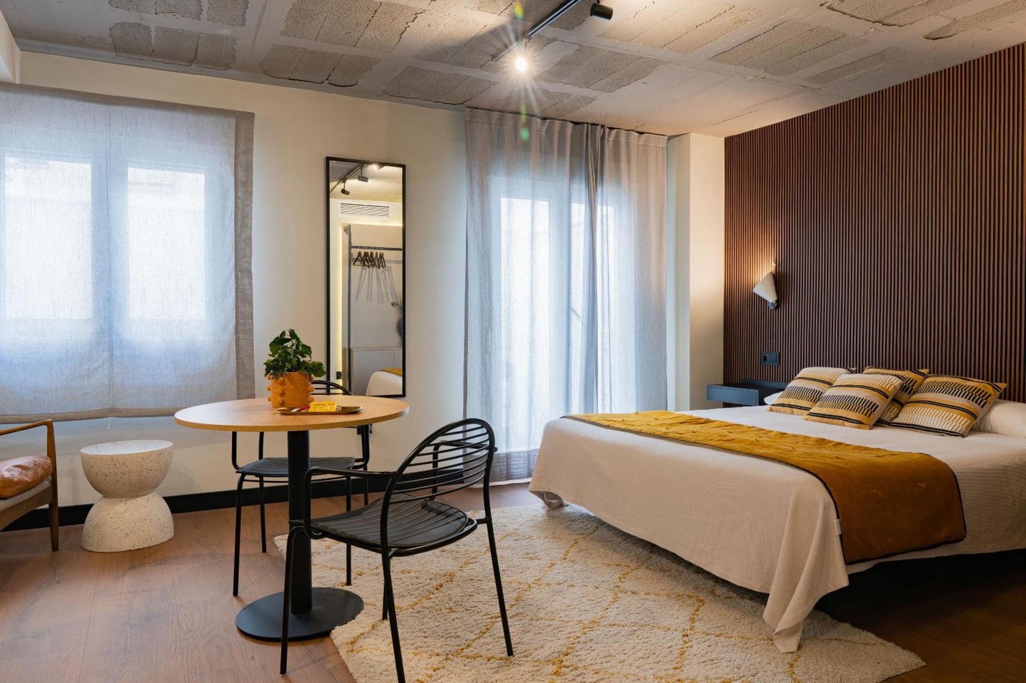 Bubu - Apartamentos En El Centro Málaga Extérieur photo