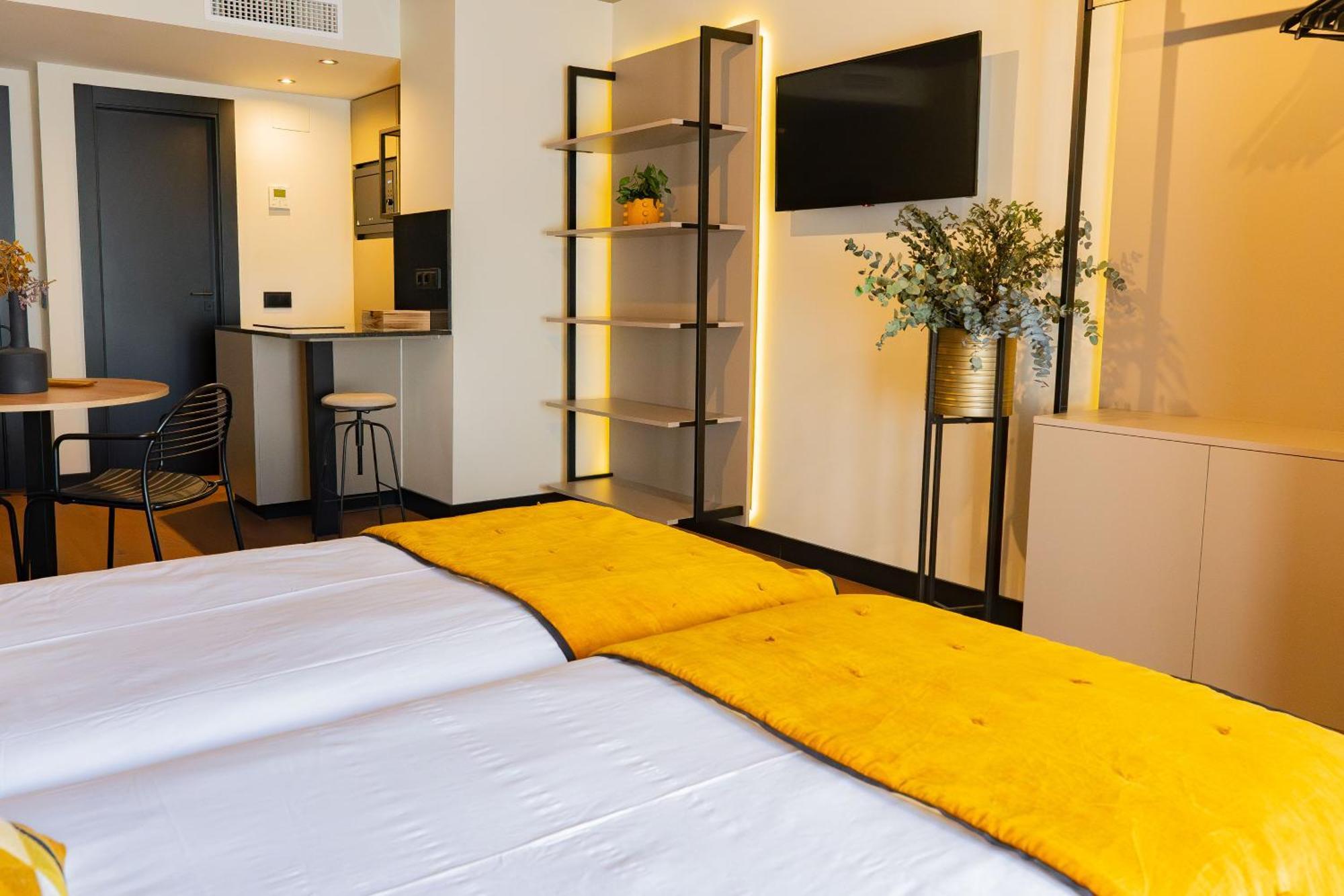 Bubu - Apartamentos En El Centro Málaga Extérieur photo