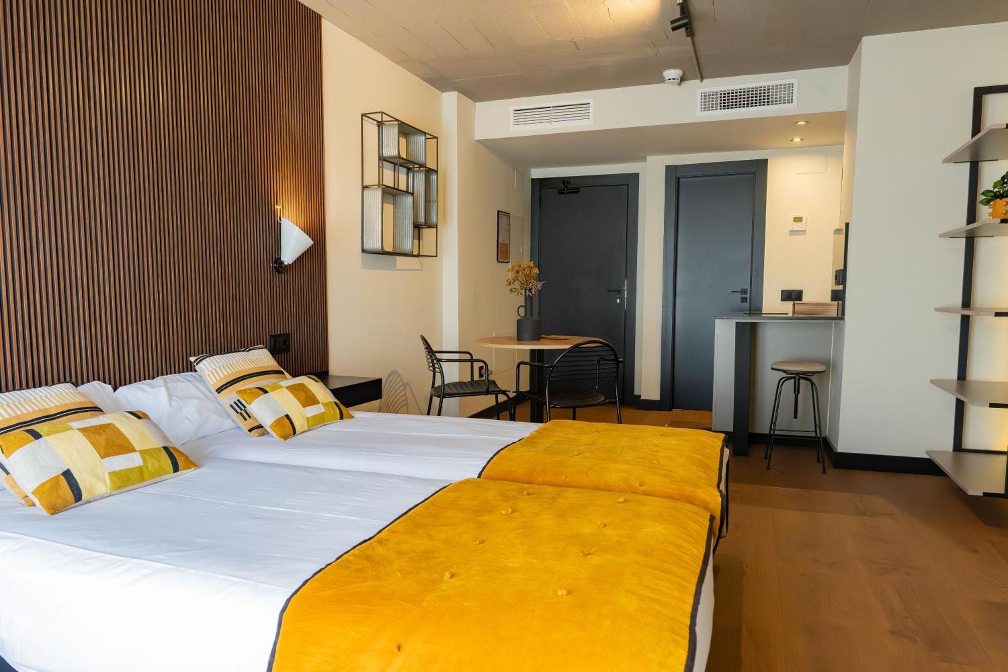 Bubu - Apartamentos En El Centro Málaga Extérieur photo